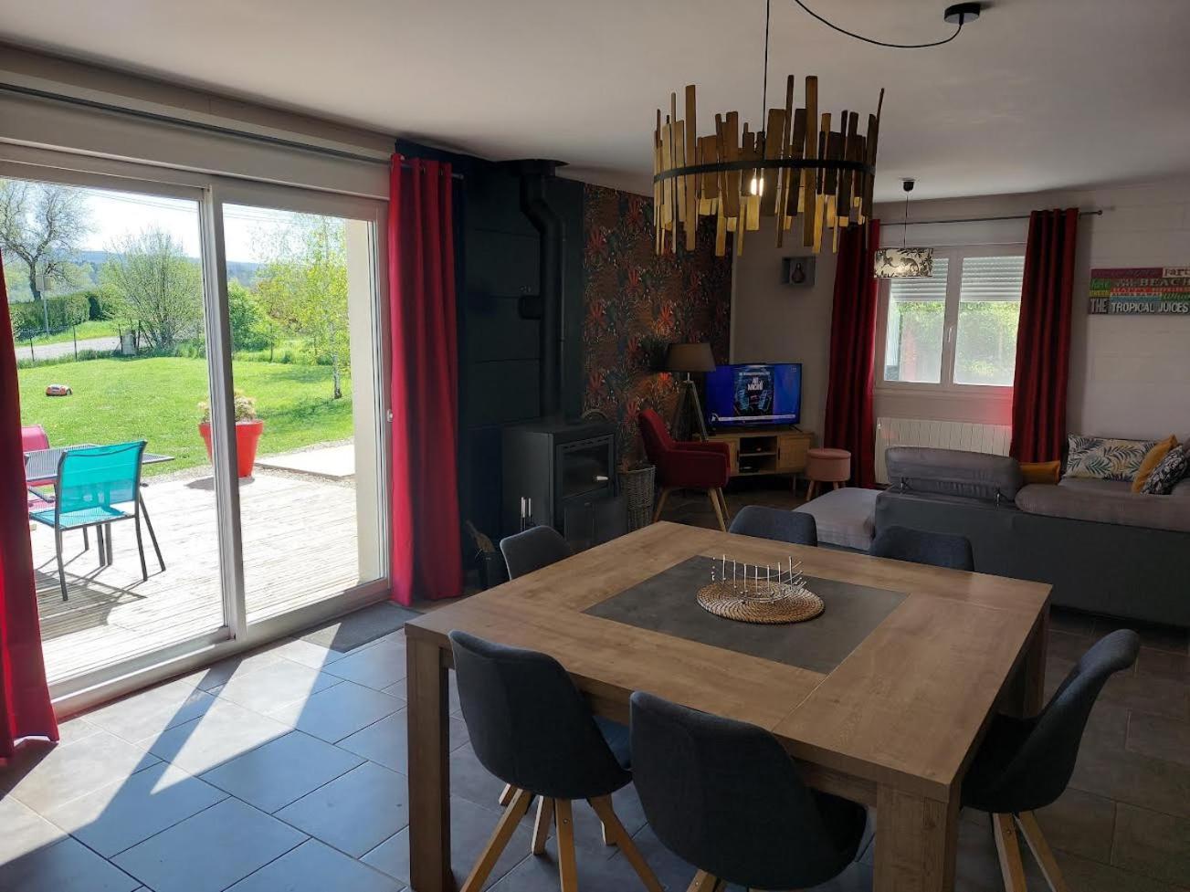 Entre Lacs Et Montagnes , Maison Individuelle,Lits Prepares, Parking Et Menage Inclus Baresia-sur-l'Ain Exteriér fotografie